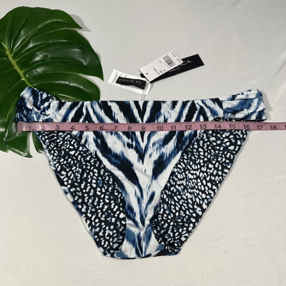 NWT $62 La Blanca [ 16 ] Animal Instinct Reversible Hipster‎ Bikini Bottoms